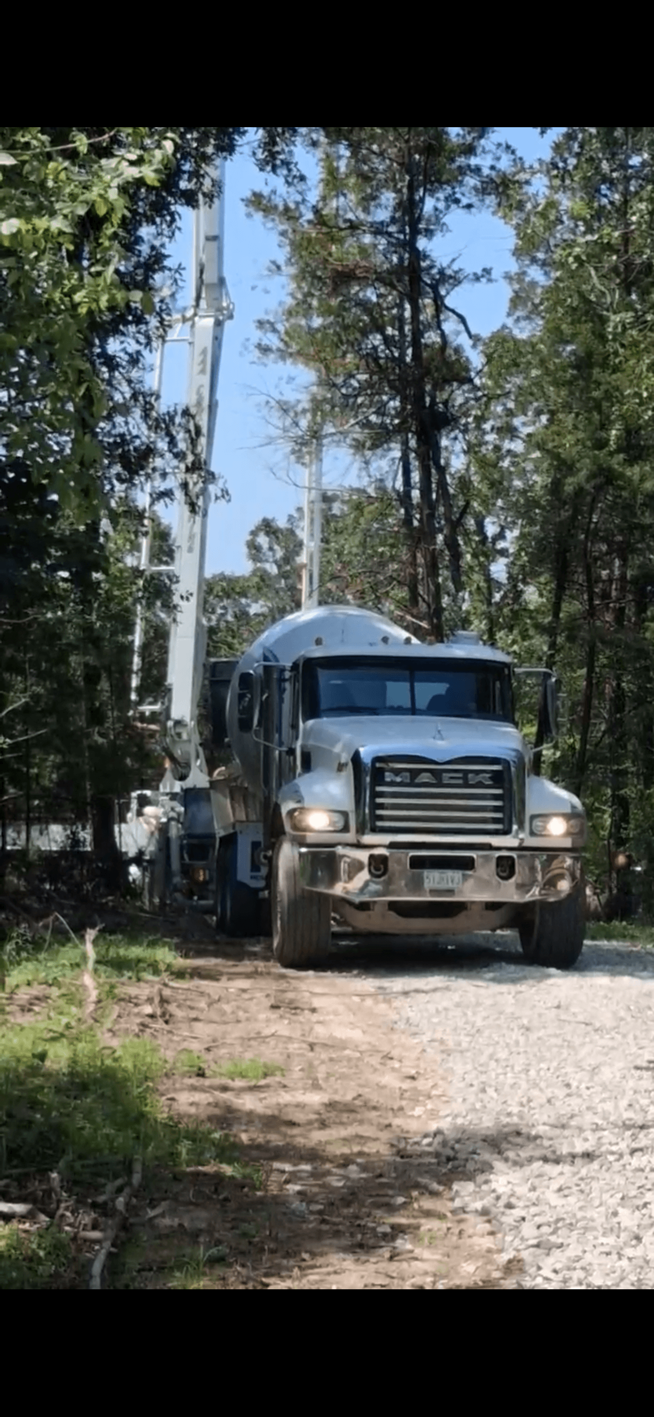 Commercial concrete slab pour in Barry County, MO